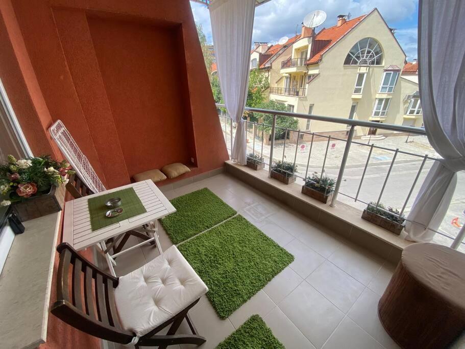 Lovely 1-Bedroom Apartament With Free Parking Sofia Exterior photo